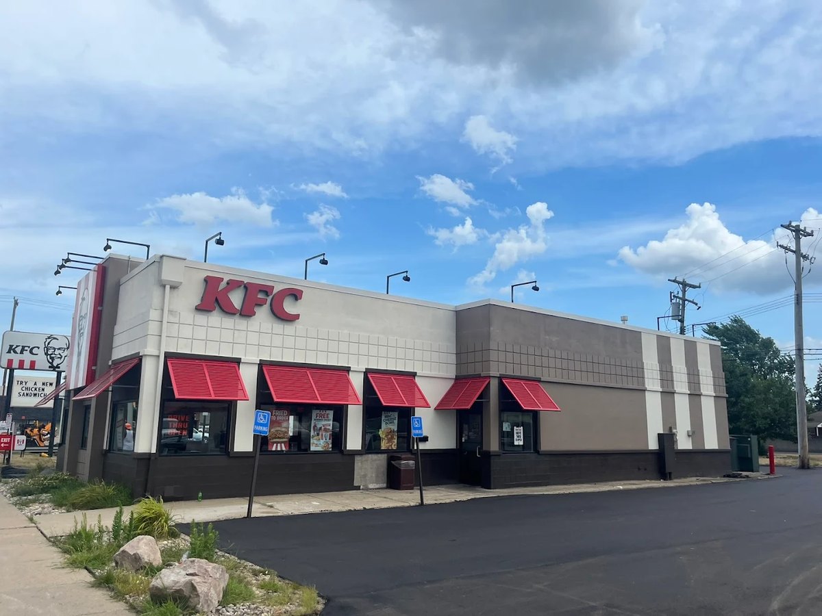 Commercial restaurant parking lot freshly paved